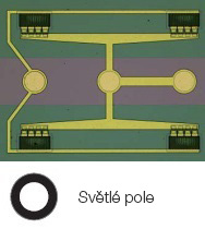 Struktura polovodičového wafru – světlé pole