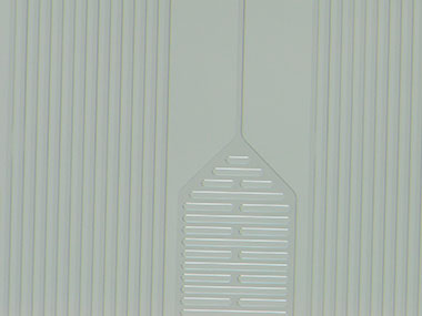 マイクロ流路チップ(株式会社九州セミコンダクターKAW様ご提供)