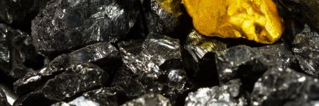 採鉱における金と炭素