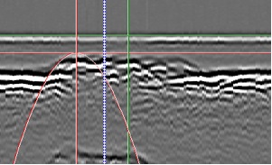 Measurement corroded area showing Thickness as 5.28 mm. Cursors are positioned at top of plate (0) and highest point of material loss. In this example there is 2.11 mm of material loss due to corrosion.