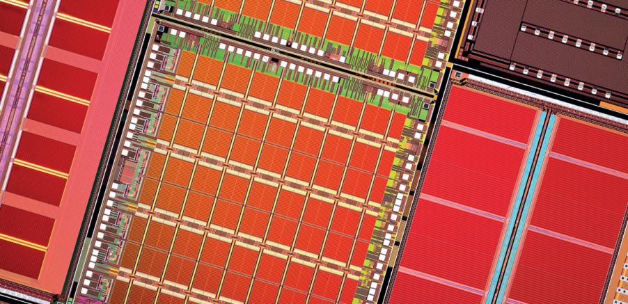 摄影设备印制电路板的显微图像，由Xie Rui拍摄