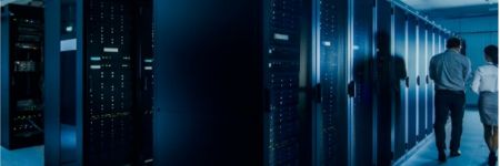 工業用ビデオスコープを使用したデータセンターの保守点検