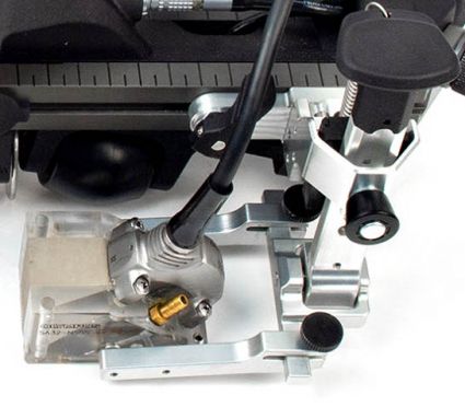 用于超声(UT)焊缝检测解决方案的探头托架,可以安装相控阵探头和衍射时差探头,在管道的轴向和周向上对焊接长缝进行检测。