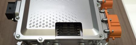 电动汽车(EV)逆变器